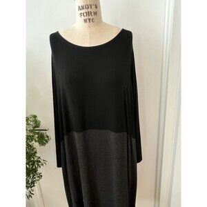 EILEEN FISHER Italian Yarn Long Sleeve Color Block Midi Dress in Gray and Black